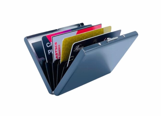 Card Holder 6 Pocket
